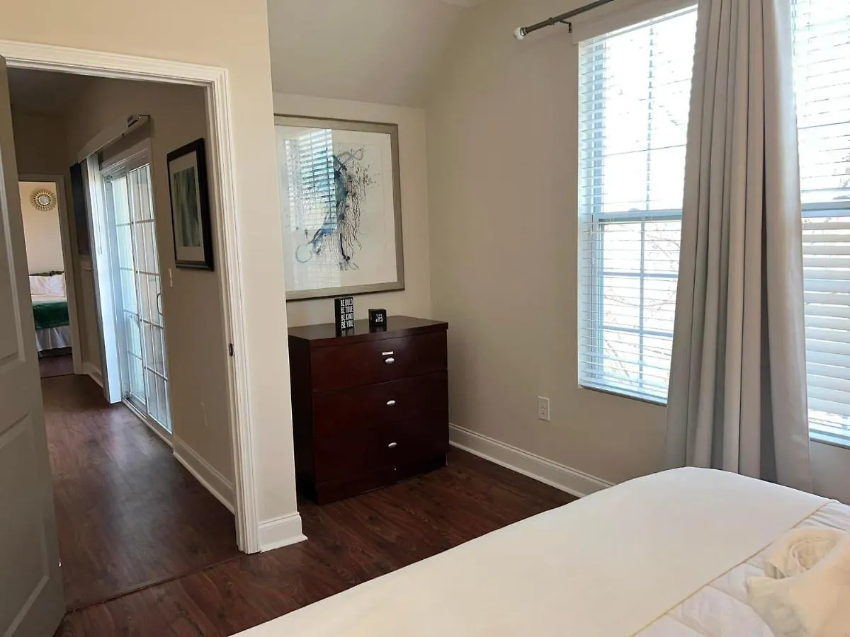 Serene **Uptown** 2Br/2Ba Apartment 夏洛特