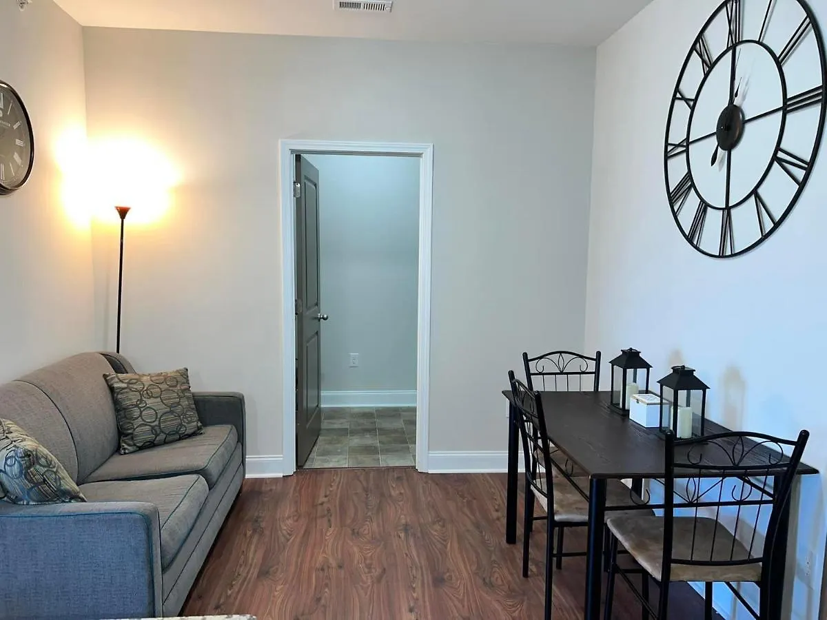Serene **Uptown** 2Br/2Ba Apartment 夏洛特