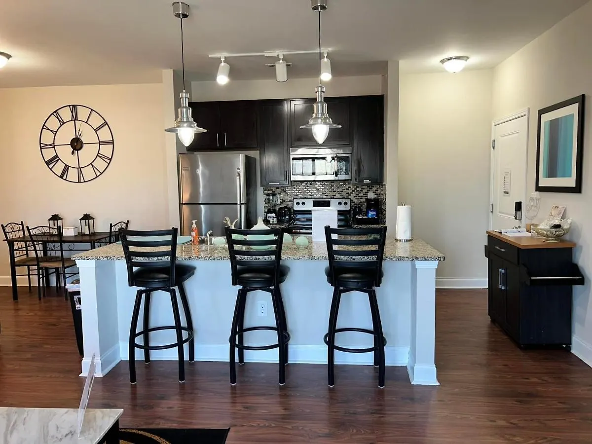 Serene **Uptown** 2Br/2Ba Apartment 夏洛特
